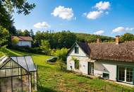 Bezauberndes Landhaus in Grünruhelage mit weitläufigem Garten