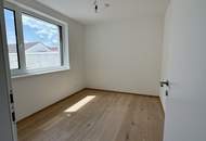 EINSTÜCK HIMMEL NUR FÜR SIE - 60 m2 uneinsichtiger Dachterrasse - Wohnküche, 3 Schlafzimmer, 2 Bäder, WC auf 2 Ebenen - FBH, Solaranlage und Wärmepumpe