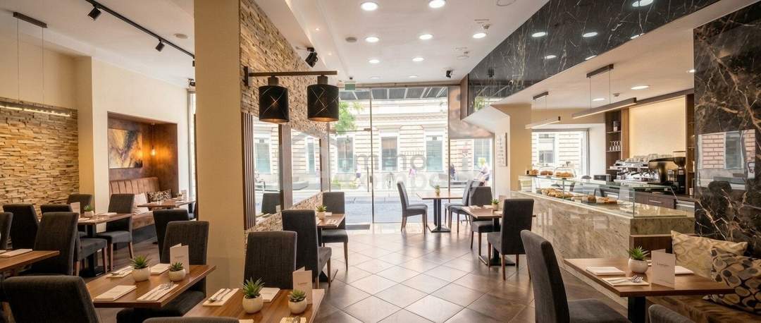 Top Gastronomiefläche 240m² mit Bar & Terrasse in 1160 Wien – Miete €5.000!