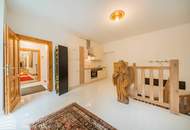 Luxuriöse 12-Zimmer-Villa mit Wellnessbereich Nähe Gersthof