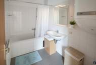Sonnige Wohnung mit schöner Raumaufteilung, Balkon, 2 Parkplätze