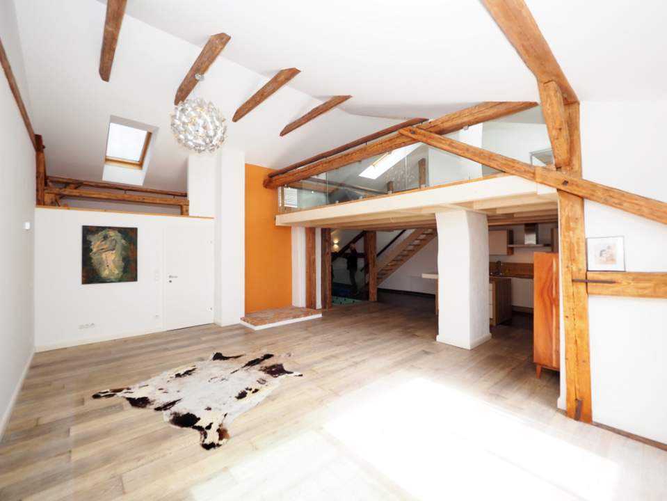 Zeitlos trifft Zeitgemäß - Rooftop Penthouse traumhaftes Penthouse mit Dachgarten, Lift, Gewölbekeller uvm.