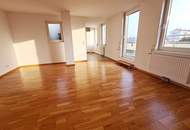 DACHGESCHOSS, UNBEFRISTET, klimatisierte 94 m2 Neubau mit 57 m2 Terrasse, Wohnküche, 2 Zimmer, Wannenbad, Parketten, Holbeingasse