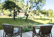 "Zauberhafter Dreikanthof mit großem Gartenparadies bei Tulln"