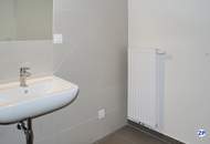 Helle 2-ZIMMER-WOHNUNG MIT großer TERRASSE NÄHE U6!