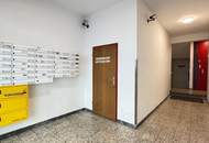 ---Attraktive 1-Zimmer-Wohnung in Augartennähe---