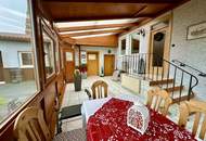 Haus zum Wohlfühlen mit Wintergarten und Pool auf großem Grundstück!