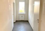 Helle 2-Zimmerwohnung mit Balkon!