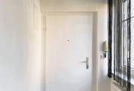 Grüne Oase in Kliniknähe – Erdgeschosswohnung wie neu, mit Carport & Garten!