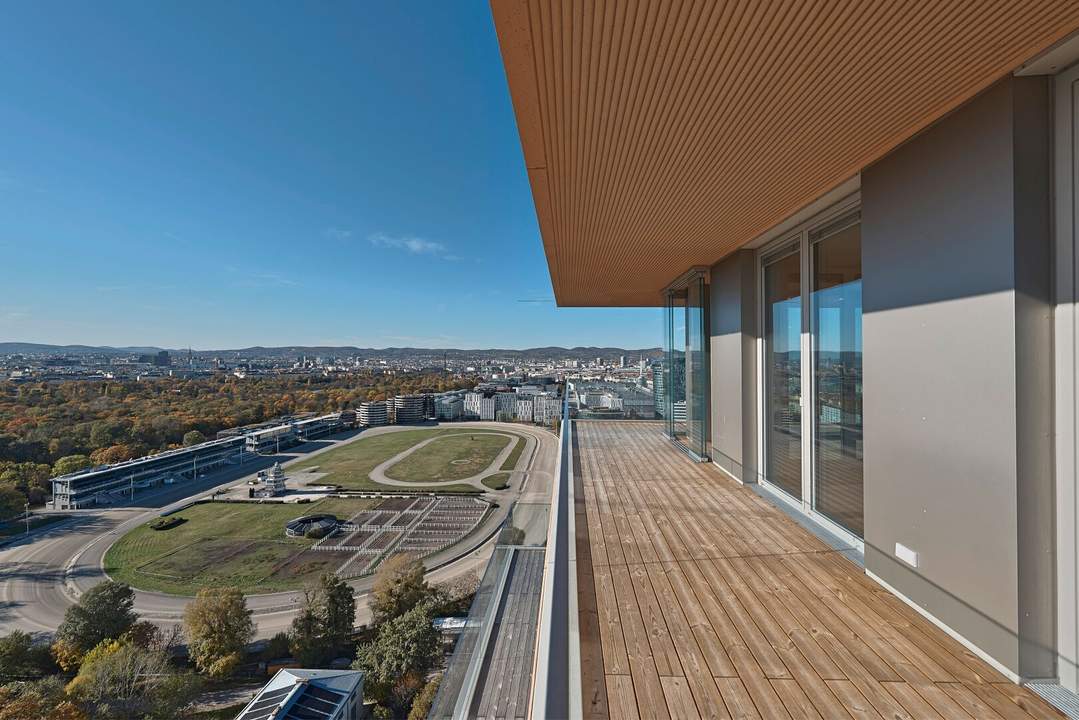 BESSER als in NYC beim Central Park! UNVERBAUBARER WEITBLICK über PRATER und DONAU vom 25. Stock! Eckwohnung mit Traumterrassen und Wintergarten!