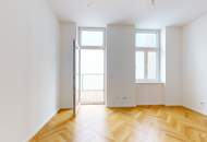 "Urban Oasis" - Rarität | Neubauwohnung in Jahrhundertwendehaus | 2 Balkone