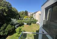 EXKLUSIVES BALKONAPARTMENT MIT GARAGENSTELLPLATZ ( BJ 2021 )