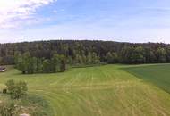 5,7 ha Grund / 2 Wohneinheiten / Heuboden / Lagerflächen und mehr