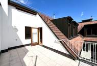 ⭐ Charmante DG-Wohnung mit großer Terrasse &amp; Grünblick