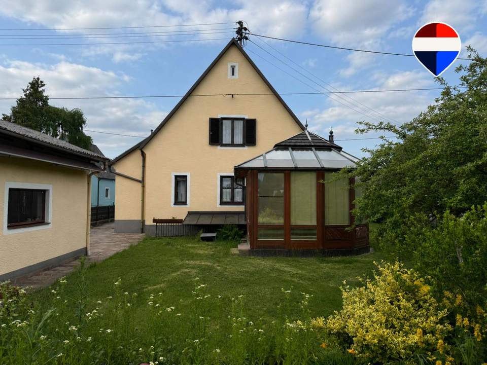 Charmantes Wohnhaus mit Wintergarten in ruhiger Lage von Hartheim bei Alkoven!