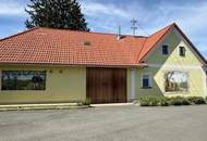 Modernisiertes Bauernhaus mit traditionellem Innenhof