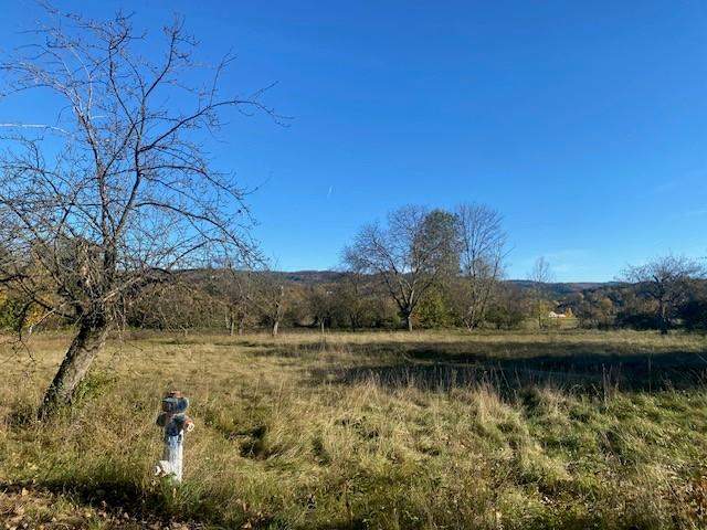 Aufgeschlossenes Baugrundstück in Ruhelage! Teilbar!