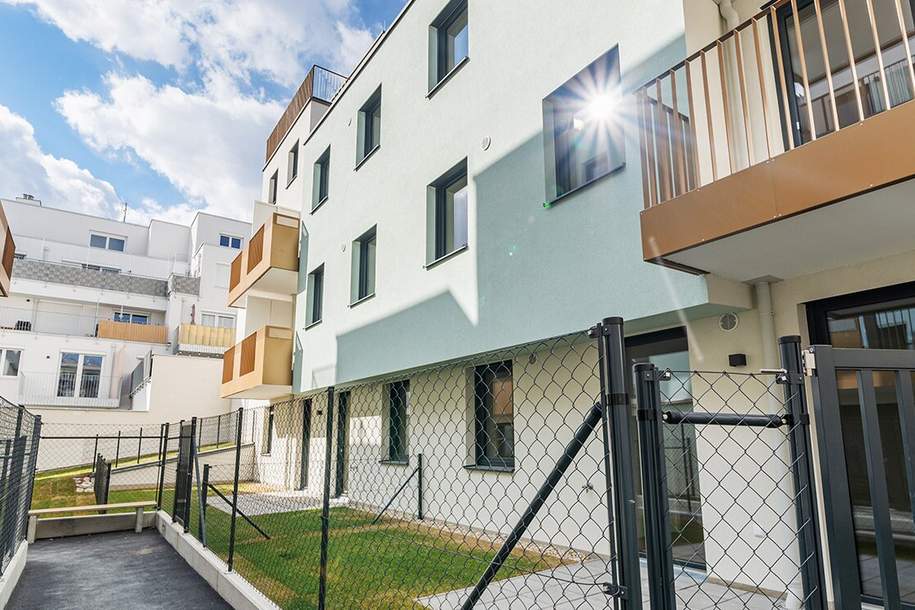 2-Zimmer-Dachgeschosswohnung mit Dachschräger, inkl. Komplettküche, Terrassen-Außerfläche und Kellerabteil - ALF52 Top1-45, Wohnung-miete, 1.029,00,€, 1220 Wien 22., Donaustadt