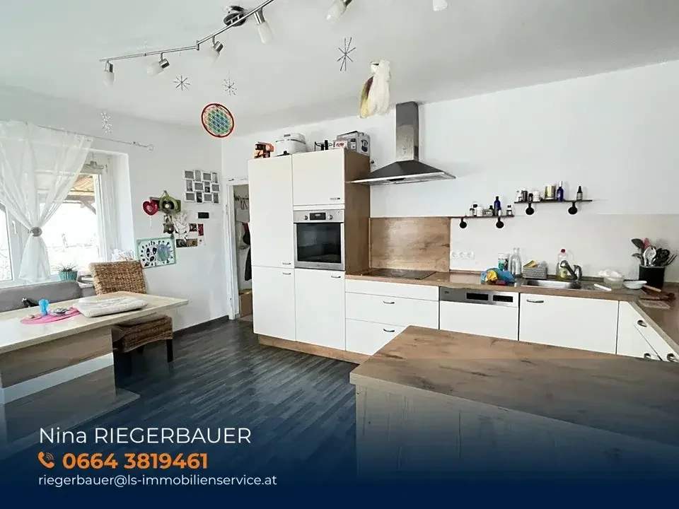 Zwei Wohnhäuser auf einem großzügigen Grundstück mit viel Potenzial in sehr ruhiger Lage!