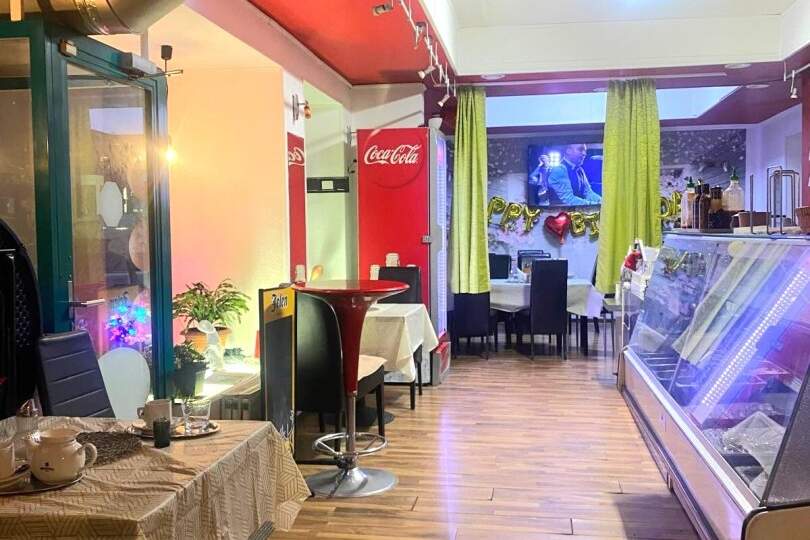 GROSSZÜGIGES GASTROMIEPROJEKT MÖGLICH IN FAVORITEN, Gewerbeobjekt-miete, 2.750,00,€, 1100 Wien 10., Favoriten