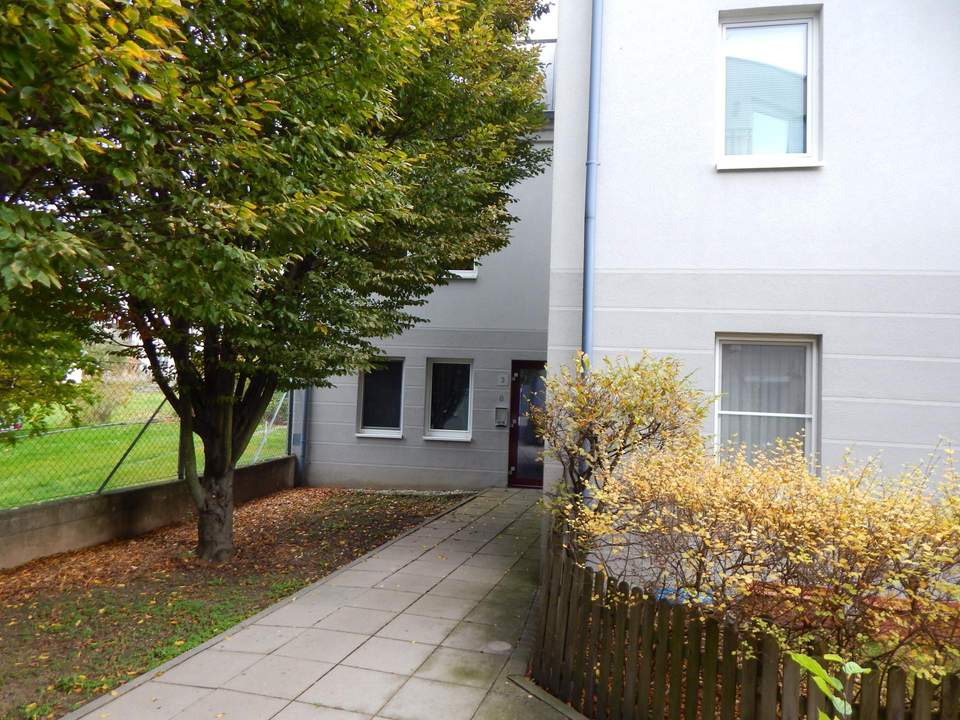 PROVISIONSFREIE, TRAUMHAFTE, SEHR GEPFLEGTE 2-ZIMMER-GARTENWOHNUNG IN TOPLAGE IM ZENTRUM