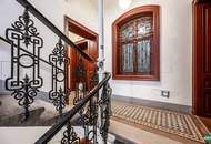Exklusive Altbauwohnung mit hofseitigem Schlafzimmer und kleinem Balkon