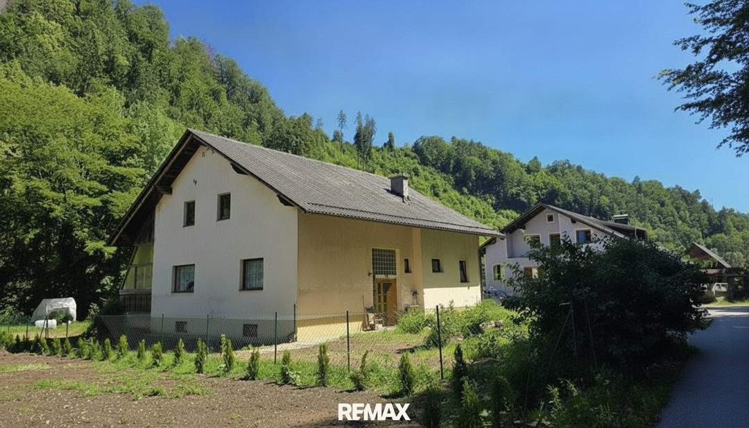 Charmantes teilsaniertes Einfamilienhaus in ruhiger Grünlage zu verkaufen