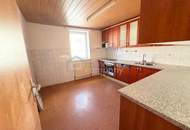 Gepflegtes Einfamilienhaus mit 150 m², Garten & Carport in Groß-Schweinbarth – € 360.000