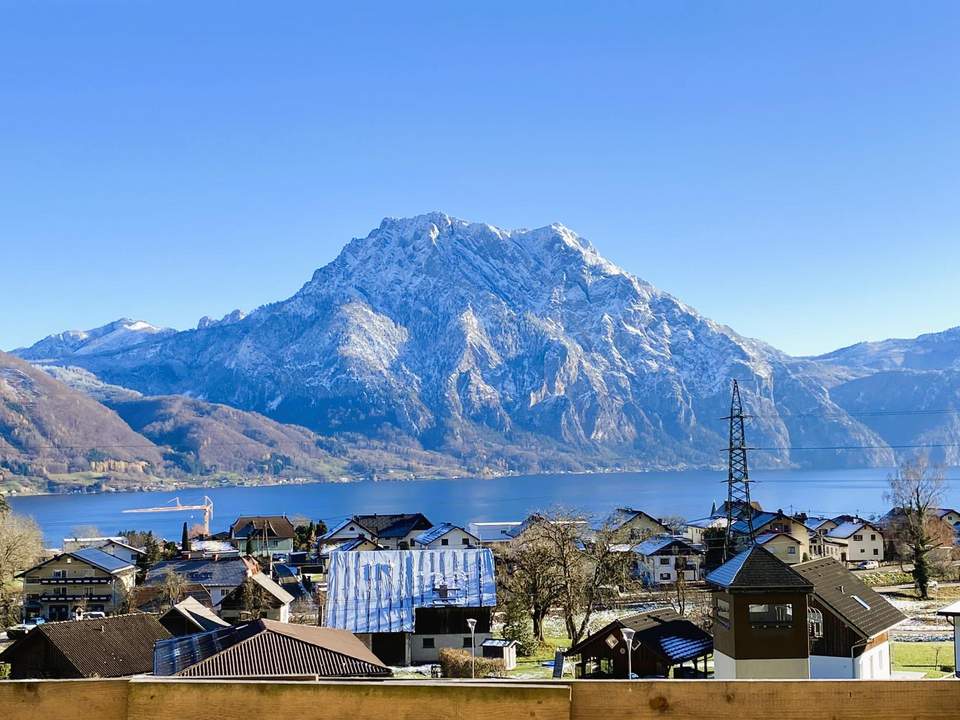 FREIRAUM GENIEßEN! Penthouse mit Seeblick & beeindruckender Raumhöhe