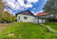 GEPFLEGTES HAUS MIT PHOTOVOLTAIK, POOL UND UNVERBAUBAREM AUSBLICK