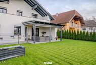 Großzügiges Wohnhaus mit Blick ins Grüne