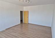 2-Zimmer-Wohnung mit Traum-Aussicht in der Ragnitz; Nähe Uni und LKH