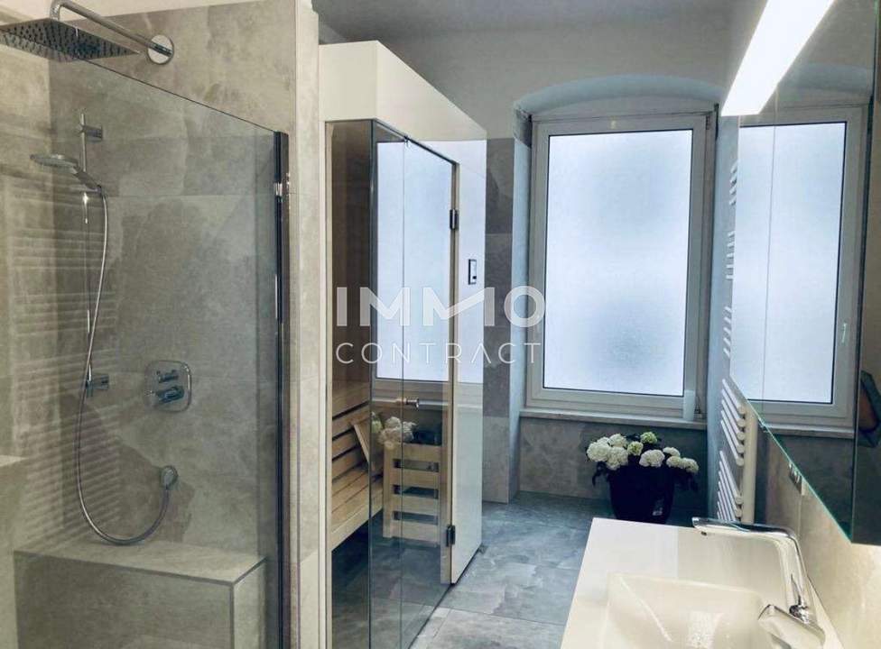 Premium-Investment: Generalsanierte Altbauwohnung mit Sauna &amp; Lift