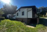 Charmantes Einfamilienhaus in Feldkirchen mit Garage auf großem Grundstück