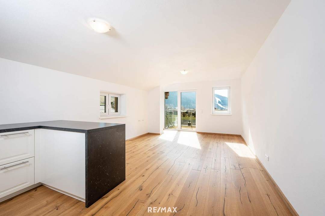 "Exklusives Wohnen mit Bergblick" – 4-Zimmer-Wohnung in Eben im Pongau
