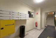 TOP PREIS-LEISTUNG! Geräumige Maisonette. 4 ZIMMER, 2 BÄDER, BALKON. FERNWÄRME!