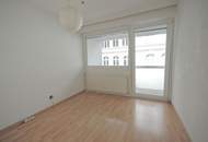 4 Zimmer Maisonette mit Loggia/ JETZT TERMIN BUCHEN / HIER DER LINK https://www.remax.at/1662-2828