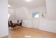 Wohnkomfort in Sackgassenlage: Doppelhaushälfte mit 2 Wohneinheiten, Garten, Terrasse &amp; Balkon