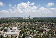 INVESTORS WATCH OUT! Magnificent skyline view + pool on the roof = excellent lifestyle!