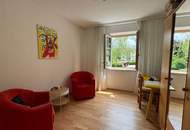 RARITÄT in St. Martin / Kreuzbergl: Grundstück mit Althausbestand (teilsaniert) in Bestlage