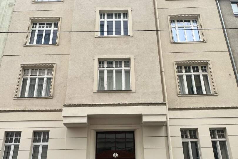 1080! UNBEFRISTET! 5 ZIMMER ! Schönes und frisch saniertes DG mit Balkon!, Wohnung-miete, 3.784,28,€, 1080 Wien 8., Josefstadt