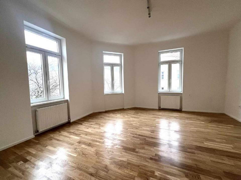 Renovierte 2 Zimmer Altbauwohnung beim Meiselmarkt