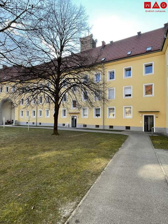 Einladendes Wohnambiente und praktische Raumaufteilung: gemütliche 2-Zimmer-Wohnung mit Grünblick bietet die perfekte Kombination aus naturnahem Wohnen und ausgezeichneter Infrastruktur in Stadtnähe!