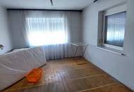 Deutsch Schützen Eisenberg: Einfamilienhaus mit großem Garten, Wirtschaftsgebäuden und Stadel !!