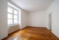 WIENER KLASSIK IM GÖTTWEIGERHOF: Topsanierte Altbauwohnung mit prachtvollem 70 m² großen Wohnsalon