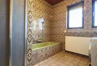 Bungalow mit Doppelgarage in beliebter Wohngegend