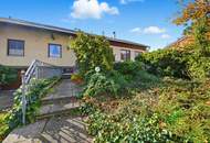 Imposante Liegenschaft mit Gartenparadies, Schwimmteich und Grünbestand – nur 30 Min von Wien