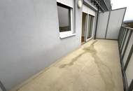 Günstige Neubauwohnung mit MEGA-SÜD-BALKON (11,64m²) nahe Akademiepark