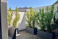 ELEGANTE SYMBIOSE aus ALTBAU und NEUBAU - 4 ZIMMER, TERRASSEN, GARTEN, WEINKELLER