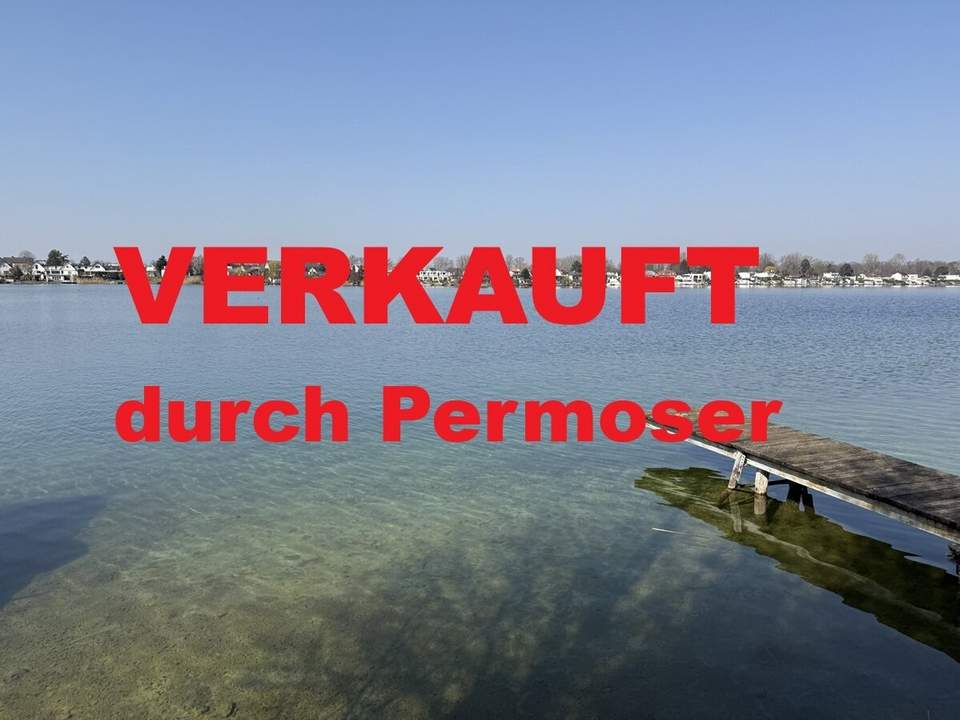 UFERPARZELLE mit privatem Badesteg und renovierungsbedürftigen Badehäuschen beim Yachtclub - auf Pachtgrund